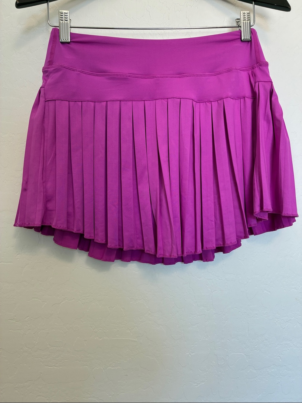 GB Magenta Pleated Tennis Skort XL Athletic Activewear Built-In Shorts - Picture 4 of 8